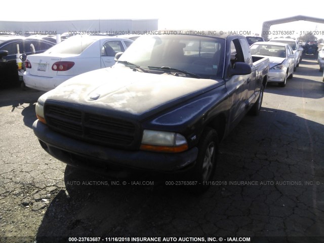 1B7GL22X6YS672172 - 2000 DODGE DAKOTA BLACK photo 2