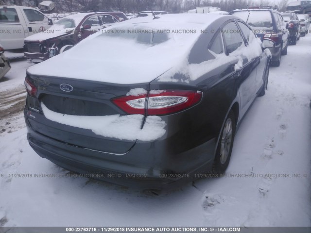 3FA6P0G70FR127693 - 2015 FORD FUSION S GRAY photo 4