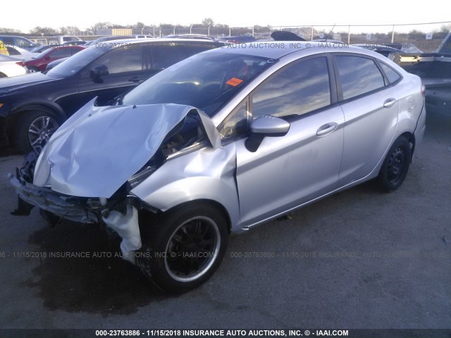 3FADP4AJ8FM145696 - 2015 FORD FIESTA S GRAY photo 2