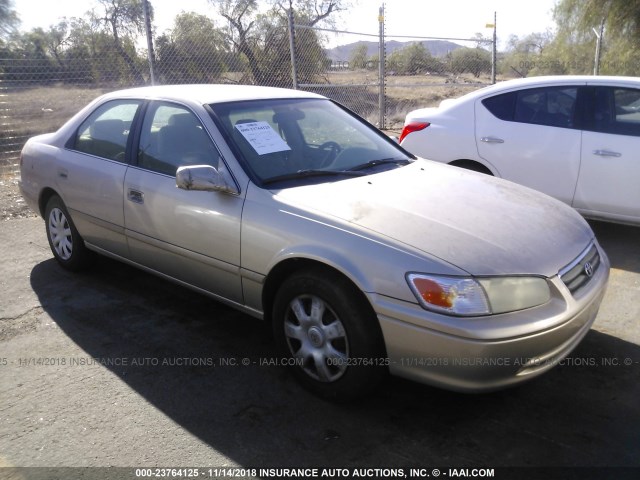 4T1BG22K61U768568 - 2001 TOYOTA CAMRY CE/LE/XLE TAN photo 1