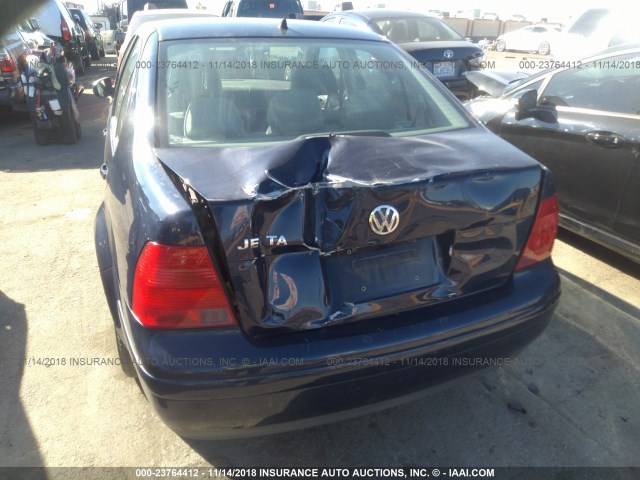 3VWRK69M52M143372 - 2002 VOLKSWAGEN JETTA GL BLUE photo 6