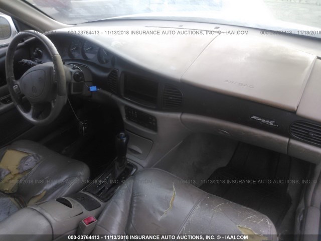 2G4WB55K3Y1188388 - 2000 BUICK REGAL LS WHITE photo 5