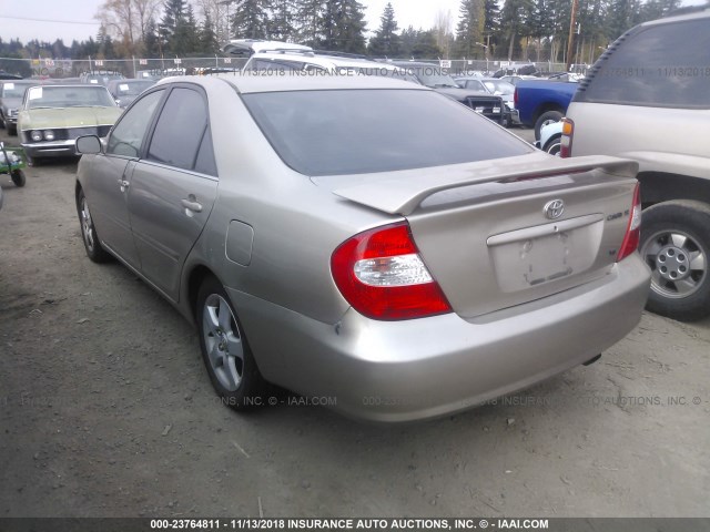 4T1BF30KX2U009970 - 2002 TOYOTA CAMRY LE/XLE/SE Qızıl foto 3