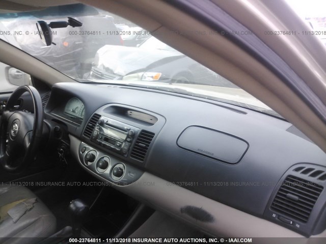 4T1BF30KX2U009970 - 2002 TOYOTA CAMRY LE/XLE/SE Qızıl foto 5