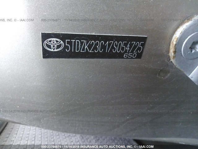 5TDZK23C17S054725 - 2007 TOYOTA SIENNA CE/LE BEIGE photo 9