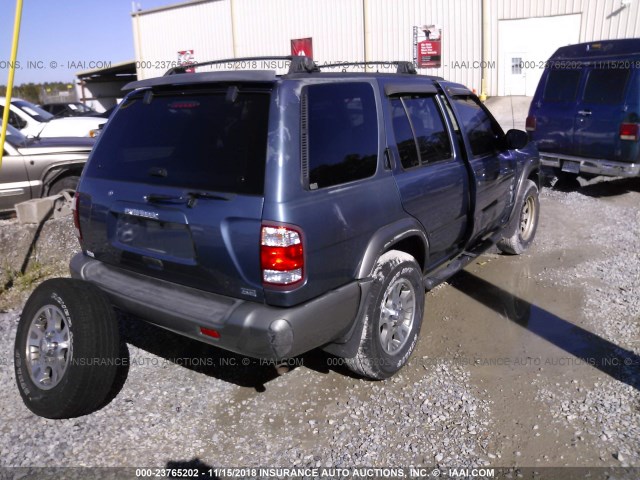 JN8AR07S4YW421198 - 2000 NISSAN PATHFINDER LE/SE/XE BLUE photo 4