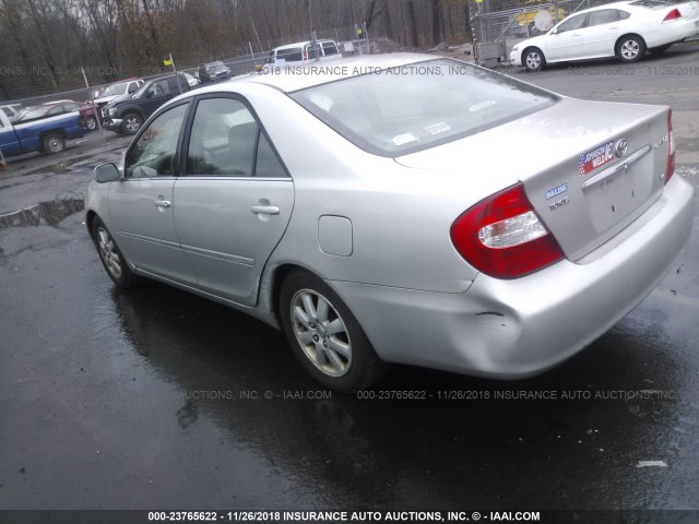 4T1BF30K13U562427 - 2003 TOYOTA CAMRY LE/XLE/SE Champagne photo 3