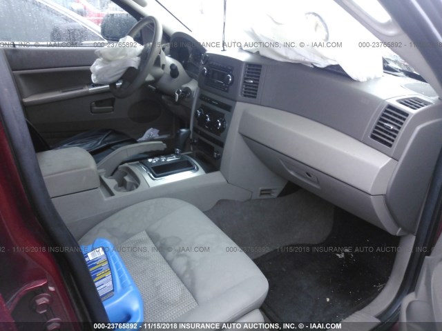 1J8GR48K17C521392 - 2007 JEEP GRAND CHEROKEE LAREDO/COLUMBIA/FREEDOM 棕色 照片 5