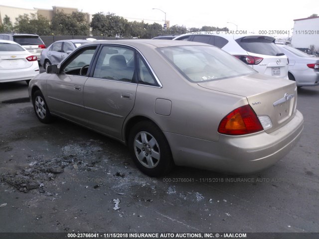 4T1BF28B81U124628 - 2001 TOYOTA AVALON XL/XLS GOLD photo 3