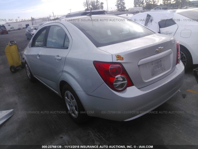 1G1JA5SG8D4134464 - 2013 CHEVROLET SONIC LS 银色 照片 3
