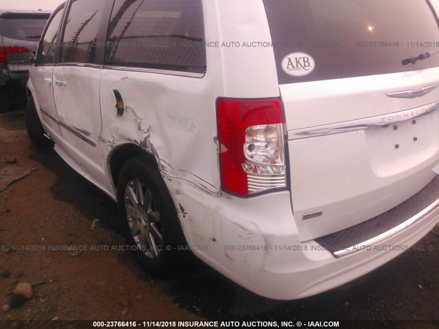 2C4RC1BG0GR215067 - 2016 CHRYSLER TOWN & COUNTRY TOURING WHITE photo 6