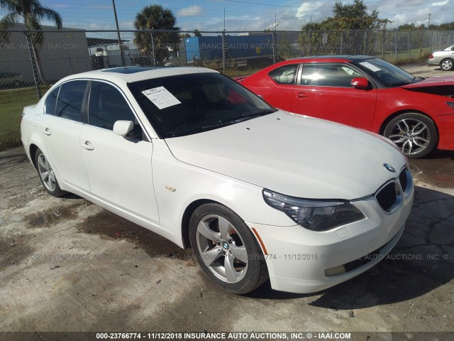 WBANU53508C110259 - 2008 BMW 528 I WHITE photo 1