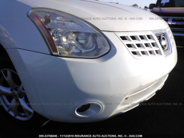 JN8AS58V78W115574 - 2008 NISSAN ROGUE S/SL WHITE photo 6