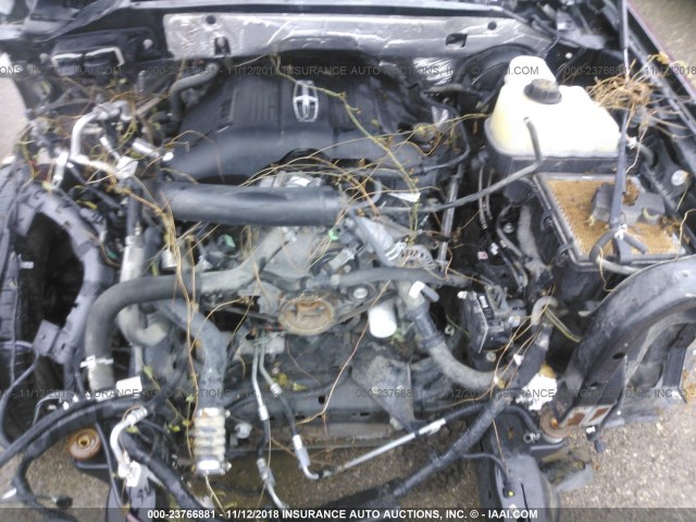 5LMJJ2HT7FEJ10365 - 2015 LINCOLN NAVIGATOR Czarny zdjęcie 10