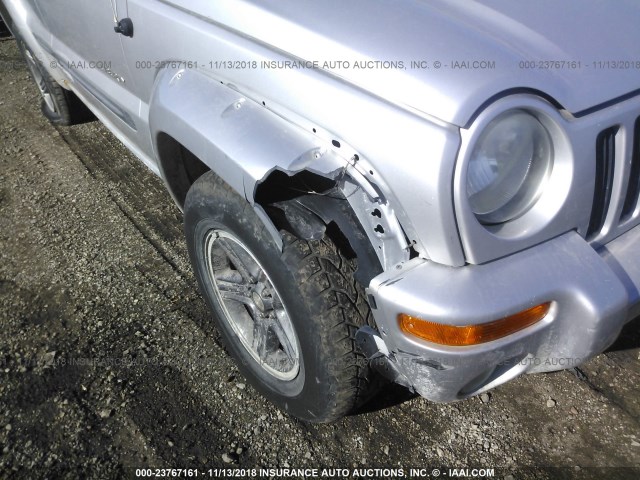 1J4GL38K24W136401 - 2004 JEEP LIBERTY RENEGADE SILVER photo 6