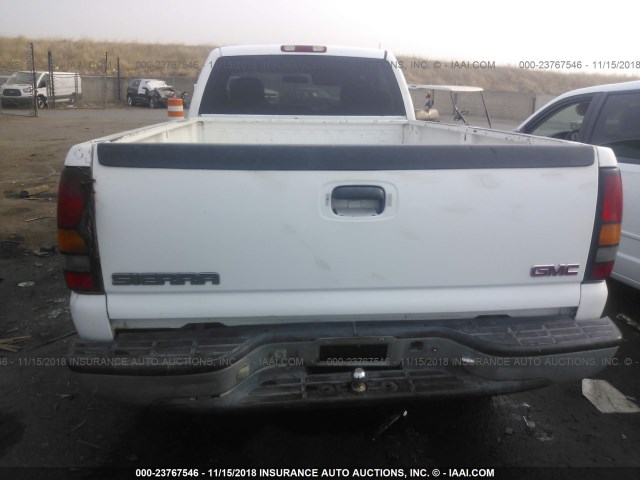 1GCEC14W0YE233456 - 2000 CHEVROLET SILVERADO C1500 WHITE photo 8