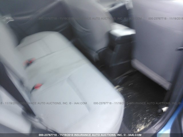 2T1KU4EE7AC204827 - 2010 TOYOTA COROLLA MATRIX  BLUE photo 8