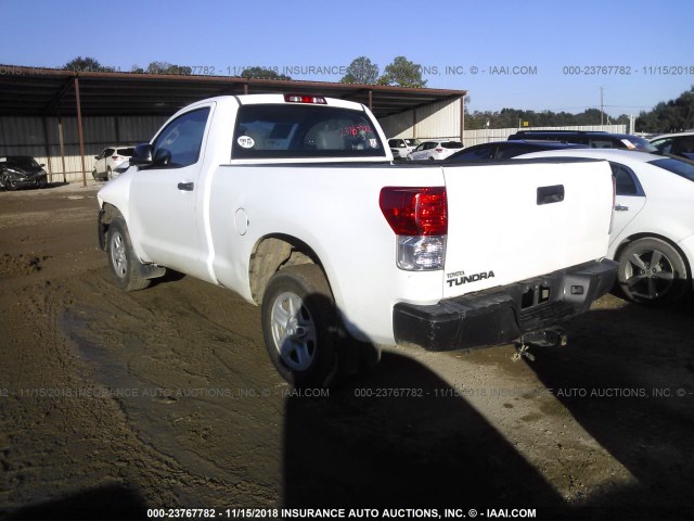 5TFJU5F1XBX004606 - 2011 TOYOTA TUNDRA WHITE photo 3