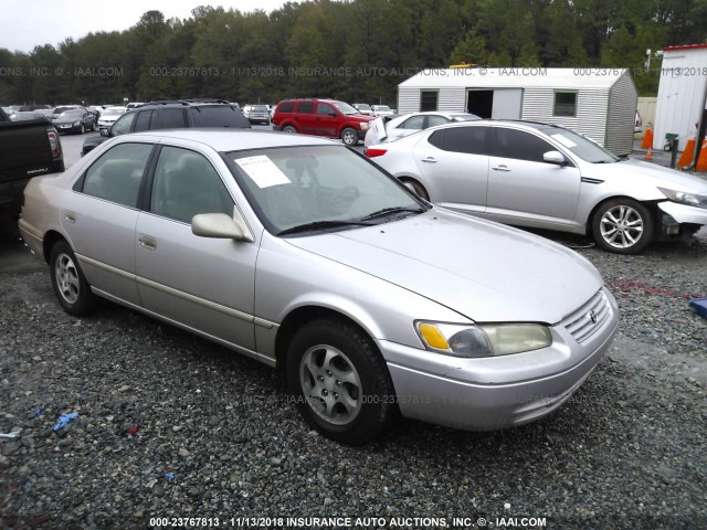 4T1BG22KXVU772404 - 1997 TOYOTA CAMRY CE/LE/XLE BEIGE photo 1