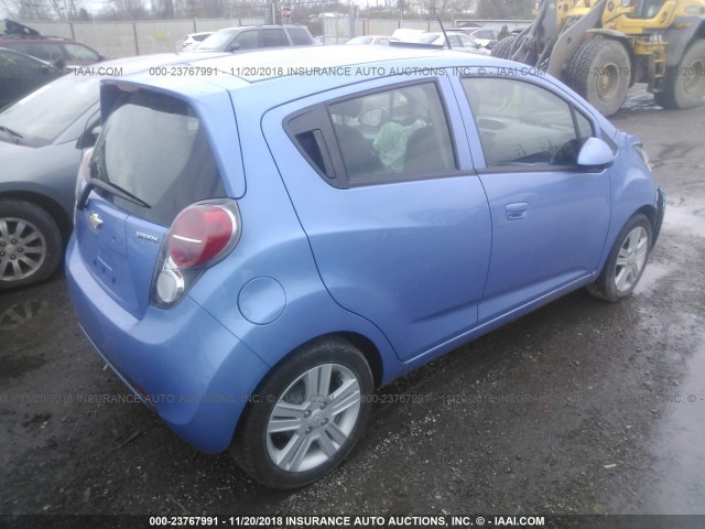 KL8CD6S97EC539987 - 2014 CHEVROLET SPARK 1LT BLUE photo 4