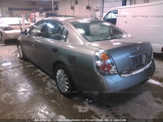 1N4AL11D33C151927 - 2003 NISSAN ALTIMA S/SL GRAY photo 3