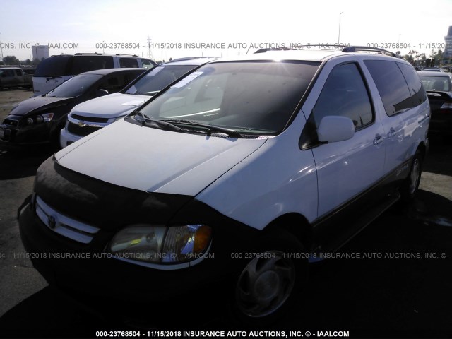 4T3ZF13C33U516077 - 2003 TOYOTA SIENNA LE/XLE WHITE photo 2