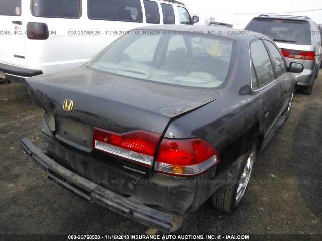 JHMCG66892C017226 - 2002 HONDA ACCORD EX/SE BLACK photo 4