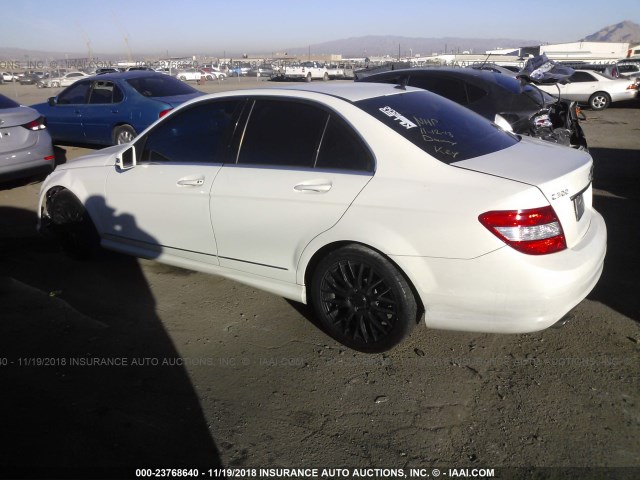 WDDGF5EB1AR090007 - 2010 MERCEDES-BENZ C 300 WHITE photo 3