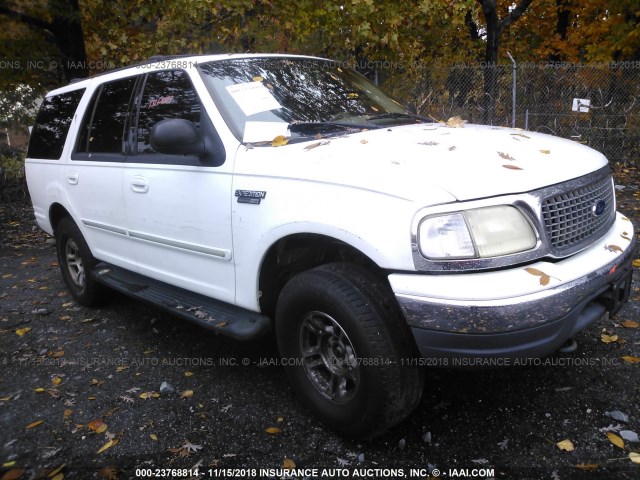 1FMPU16L8YLA41668 - 2000 FORD EXPEDITION XLT WHITE photo 1