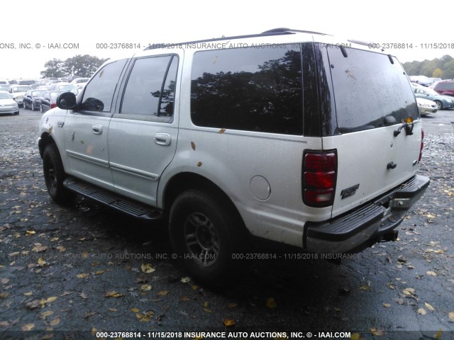 1FMPU16L8YLA41668 - 2000 FORD EXPEDITION XLT WHITE photo 3