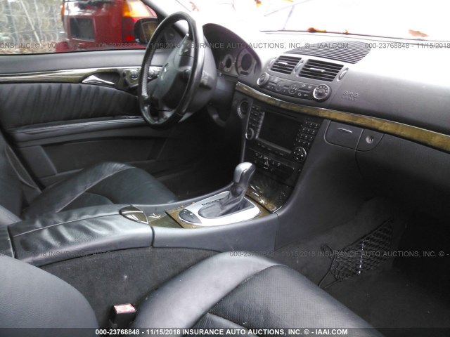 WDBUH65J04A455315 - 2004 MERCEDES-BENZ E 320 BLACK photo 5