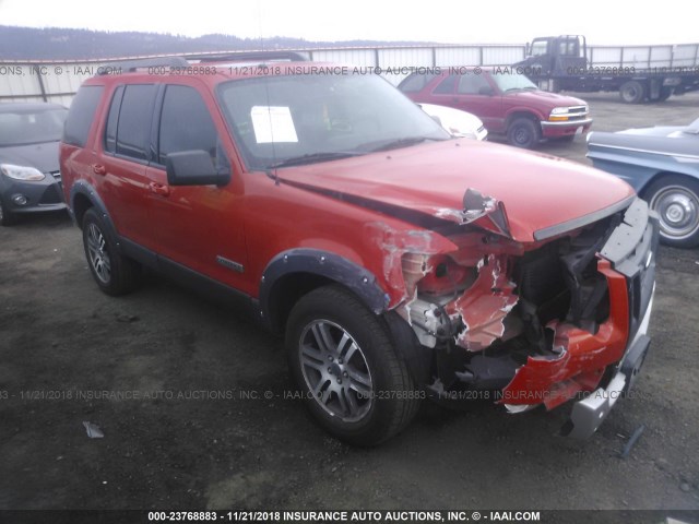 1FMEU73E27UA74366 - 2007 FORD EXPLORER XLT ORANGE photo 1