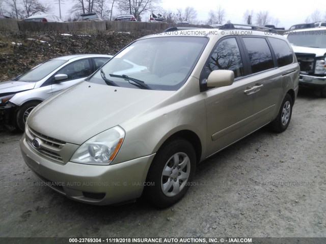 KNDMB233286216437 - 2008 KIA SEDONA EX/LX GOLD photo 2