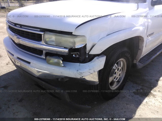 1GNEC13Z13J339563 - 2003 CHEVROLET TAHOE C1500 WHITE photo 6