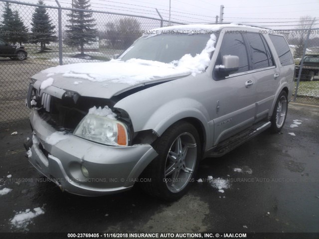 5LMFU28R73LJ20824 - 2003 LINCOLN NAVIGATOR Күміс фото 2