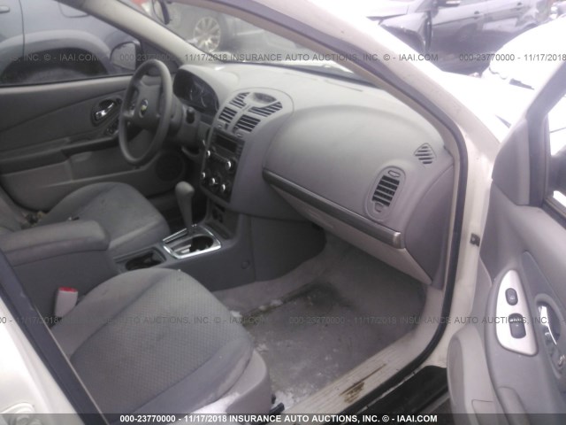 1G1ZS57F37F304710 - 2007 CHEVROLET MALIBU LS 白色 照片 5