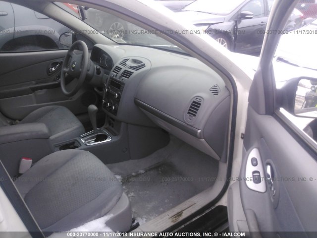 1G1ZS57F37F304710 - 2007 CHEVROLET MALIBU LS 白色 照片 6