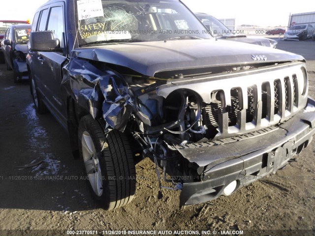 1C4NJPFA0GD575441 - 2016 JEEP PATRIOT LATITUDE BLACK photo 6