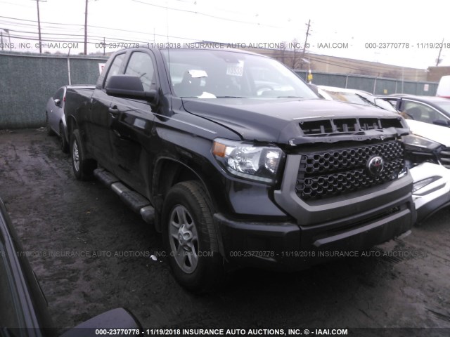 5TFUM5F13JX078090 - 2018 TOYOTA TUNDRA DOUBLE CAB SR/SR5 BLACK photo 1