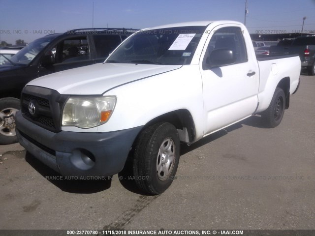 5TFNX4CN6BX007285 - 2011 TOYOTA TACOMA WHITE photo 2