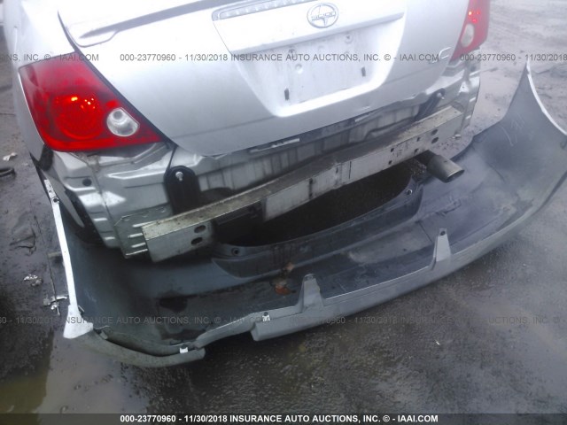 JTKDE177950008545 - 2005 TOYOTA SCION TC 银色 照片 6