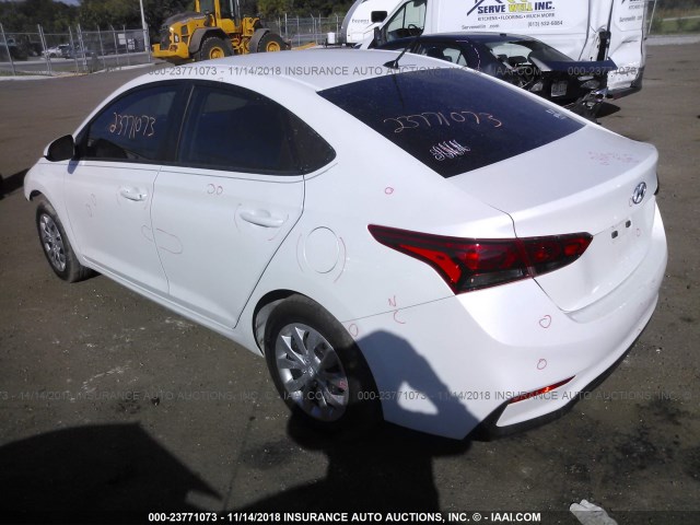 3KPC24A35JE023869 - 2018 HYUNDAI ACCENT SEL WHITE photo 3