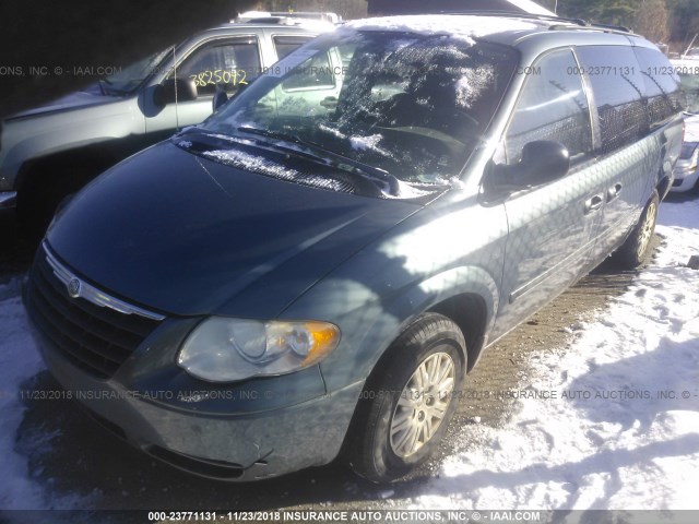 2A4GP44R86R845732 - 2006 CHRYSLER TOWN & COUNTRY LX GREEN photo 2