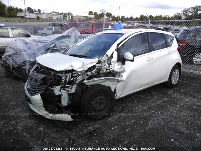 3N1CE2CP4EL429139 - 2014 NISSAN VERSA NOTE S/S PLUS/SV/SL WHITE photo 2