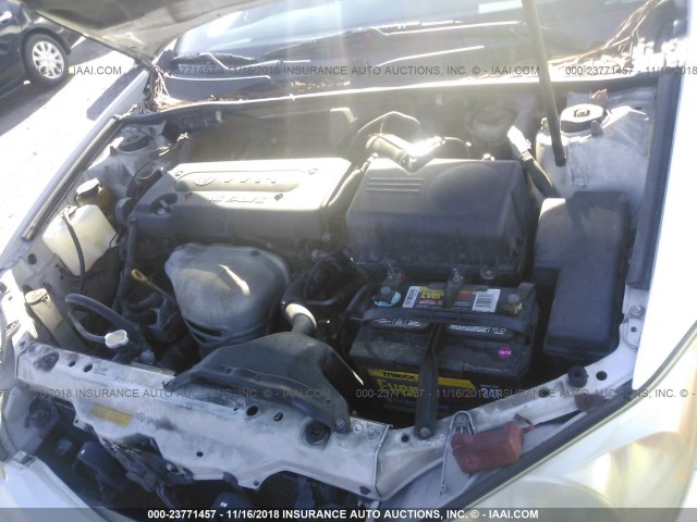 4T1BE32K32U033933 - 2002 TOYOTA CAMRY LE/XLE/SE WHITE photo 10
