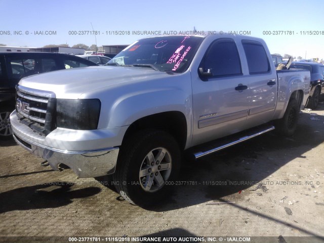 3GTP2VE77DG186231 - 2013 GMC SIERRA K1500 SLE SILVER photo 2