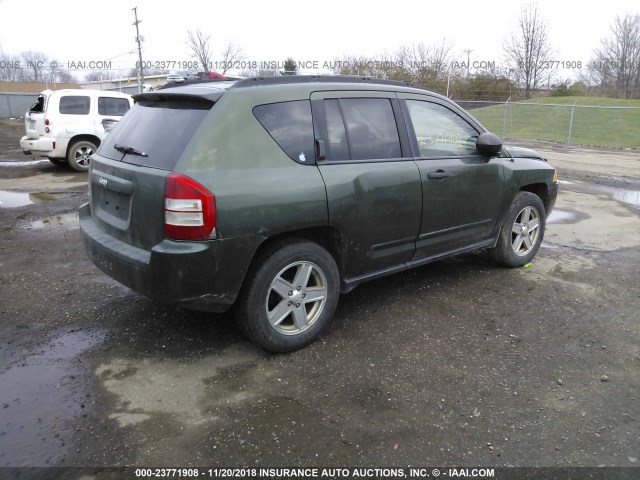 1J8FF47W98D513691 - 2008 JEEP COMPASS SPORT მწვანე ფოტო 4