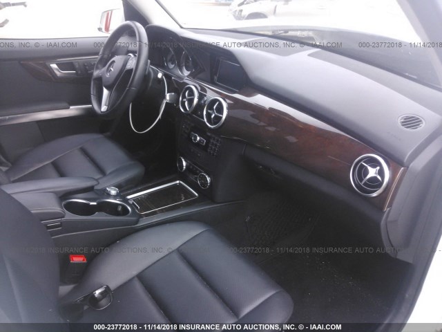 WDCGG5HB3EG278333 - 2014 MERCEDES-BENZ GLK 350 WHITE photo 5