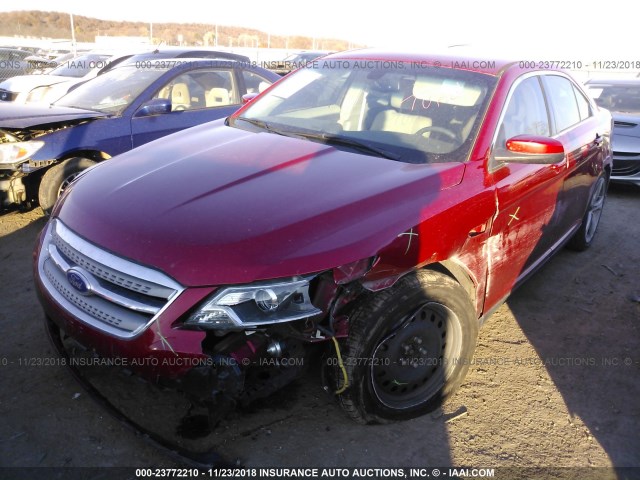 1FAHP2EW4CG130209 - 2012 FORD TAURUS SEL MAROON photo 2