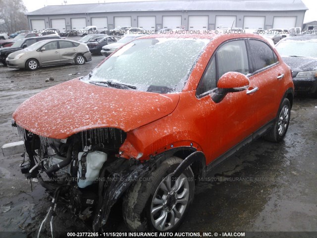 ZFBCFYBT8GP384065 - 2016 FIAT 500X EASY ORANGE photo 2